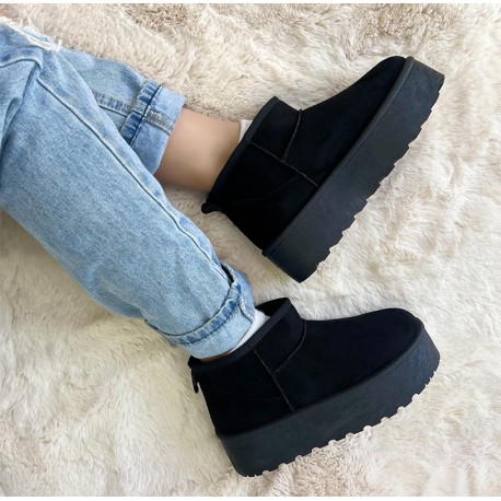 Pantubotas caña alta Negro